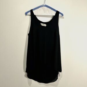 VERONICA M Onyx/Black Sleeveless V-Neck Tank Blouse/Top in Size S